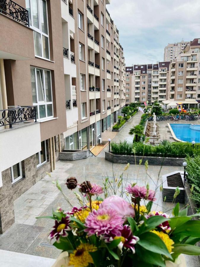 Pearl Apartments Burgas City Exterior foto